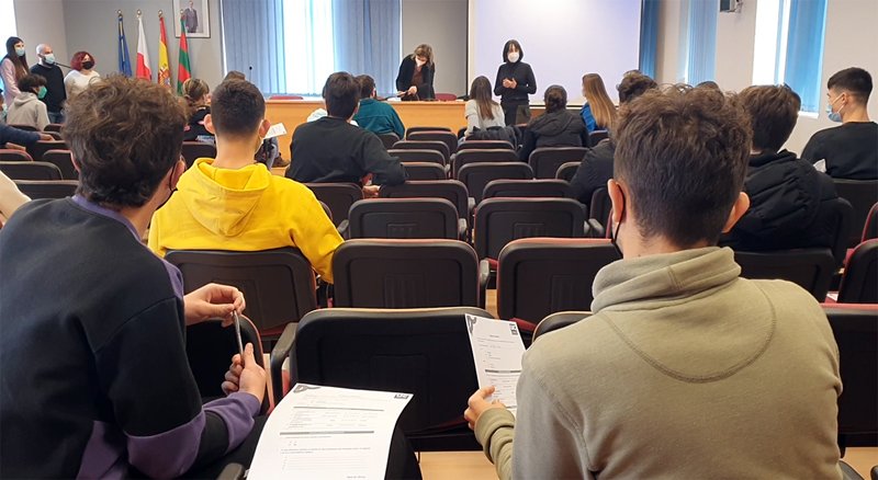 Charla universitaria